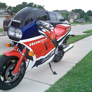 VF1000R FL