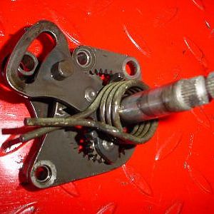 86\' VFR700F transmission parts