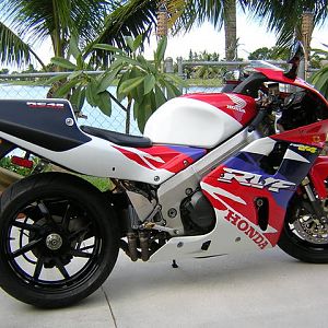 RC45_HOME-04