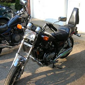 1984 V30 Magna