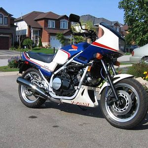 750 Interceptor