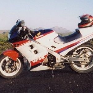 '86 VFR 700