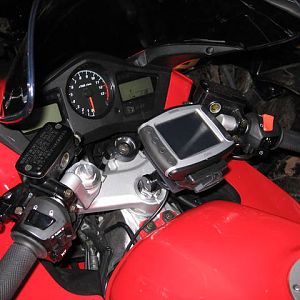 My Zumo 550 with the TechMount Stem Mount holder