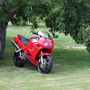 1997 4th Generation VFR 750