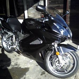 800 VFR interceptor