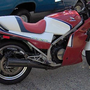 1984 vf700 interceptor