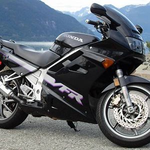 1992 VFR750