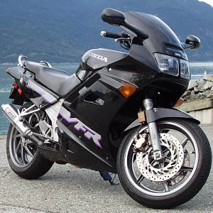1992 VFR750