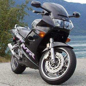 1992 VFR750