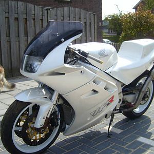 VFR837F