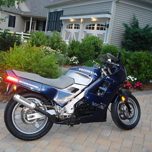 87 VFR 700