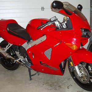 Just bought $2400 1998 VFR800