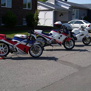 VFR400R; VFR750F and VFR800F