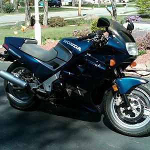 87 VFR700f2