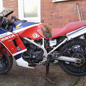 VF500F2 Requiring a bit of TLC