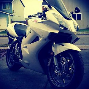 My Favorite 2006 VFR800I pic