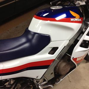 1986 F2 color change