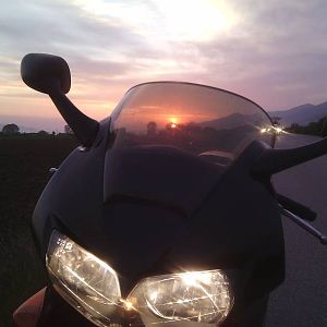 nikos vfr