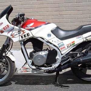 1984 vf500f
