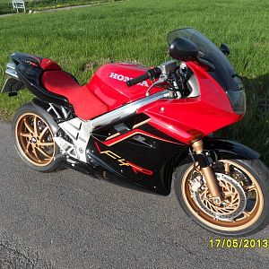 1990 VFR RC 36 inspired by F4 Tamburini design.
