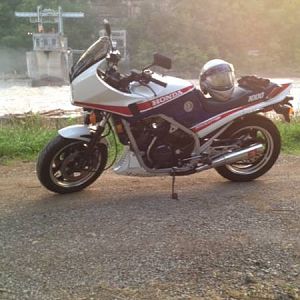 1000F at the river