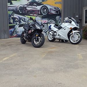 Vfr750f with buddys 2017 Kawasaki ninja 650abs