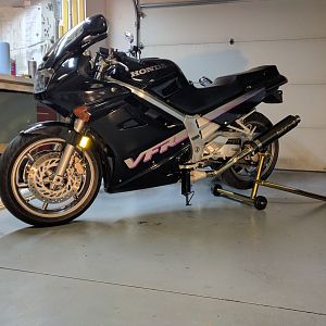 '92 VFR750F