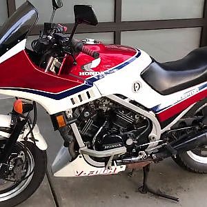 '85 VF500F walk around and engine start