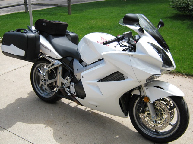 Honda 800 deals vfr 2006