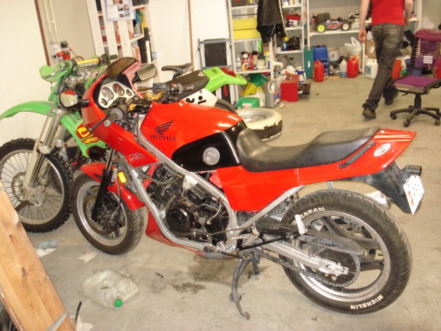 bllb_079_640x480_
