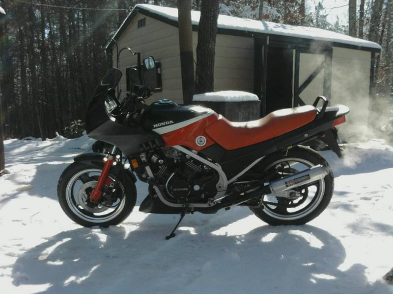 New wheels and exhaust in the snow 2