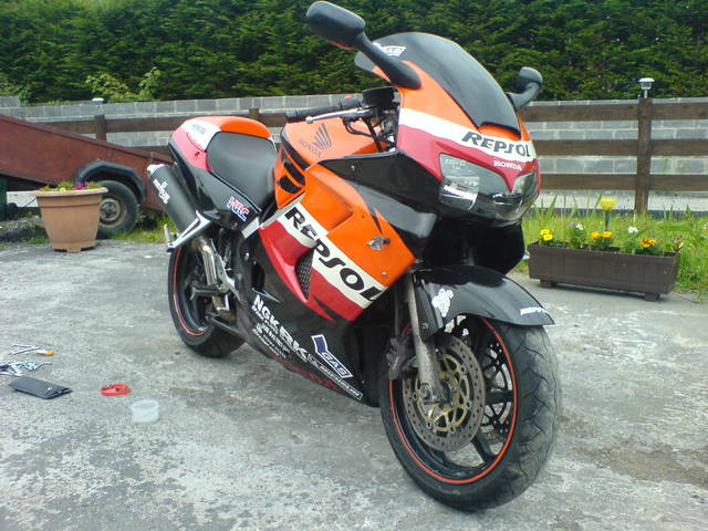 Repsol VFR800 VFRworld