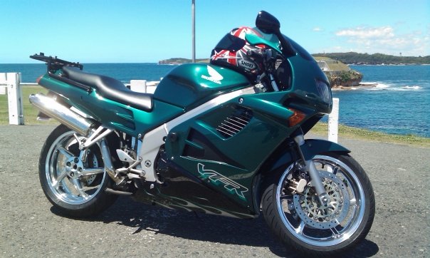 VFR 750F 1997