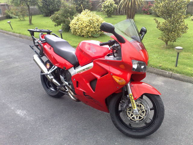 VFR800