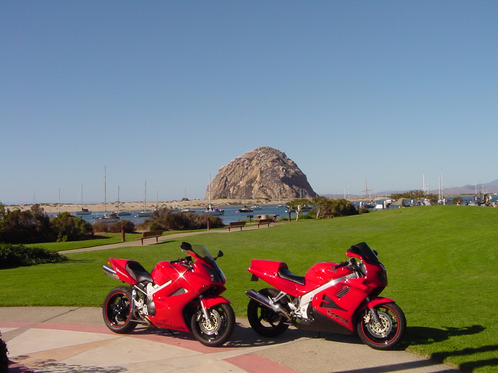 VFR_s_in_Morro_Bay